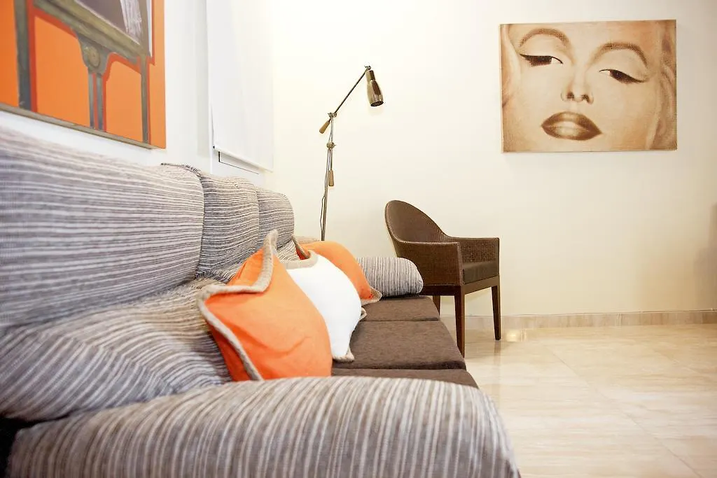 Bbarcelona Ramblas Apartment İspanya